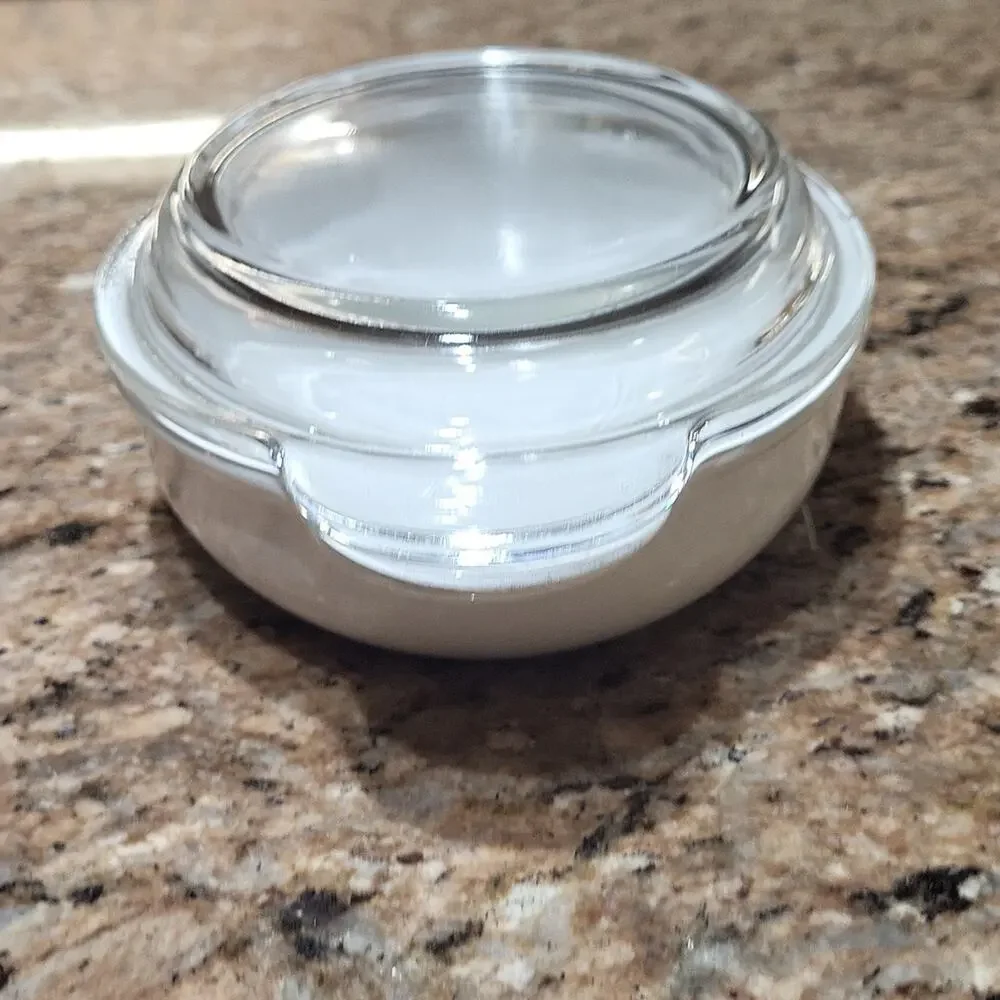 Corning Ware White Casserole Dish with Glass Lid P-14-B  14 oz